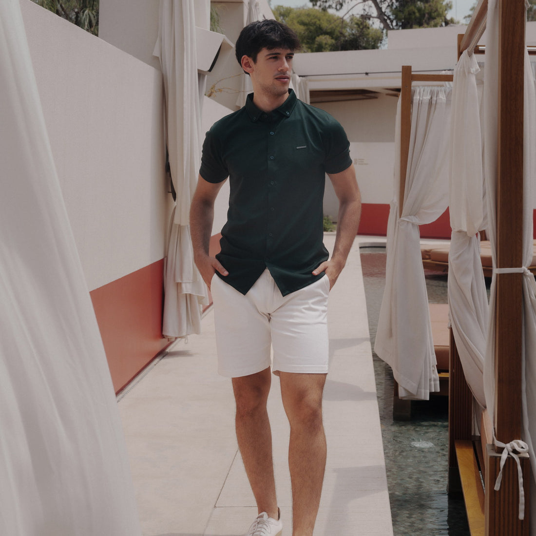 Tab-Collar Short-Sleeved Shirt in Dark Green, Legacy London