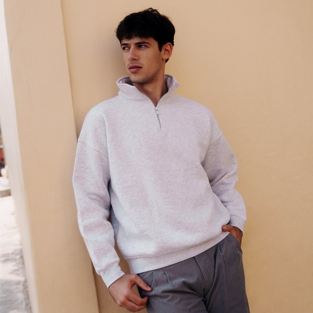 Essential Half Zip Sweatshirt in Dark Gray / Silver / Black, Legacy London