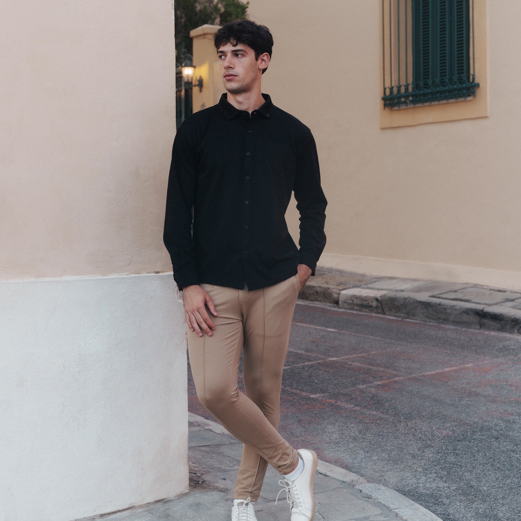Forma Long-Sleeved Knit Shirt in Dark Green, Legacy London