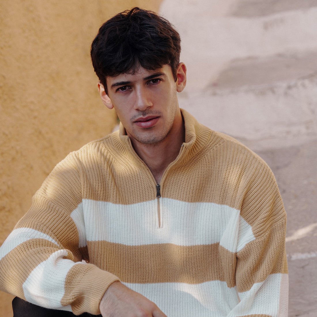 Soft Horizon Zipper Pullover in Black / Mustard Brown, Legacy London