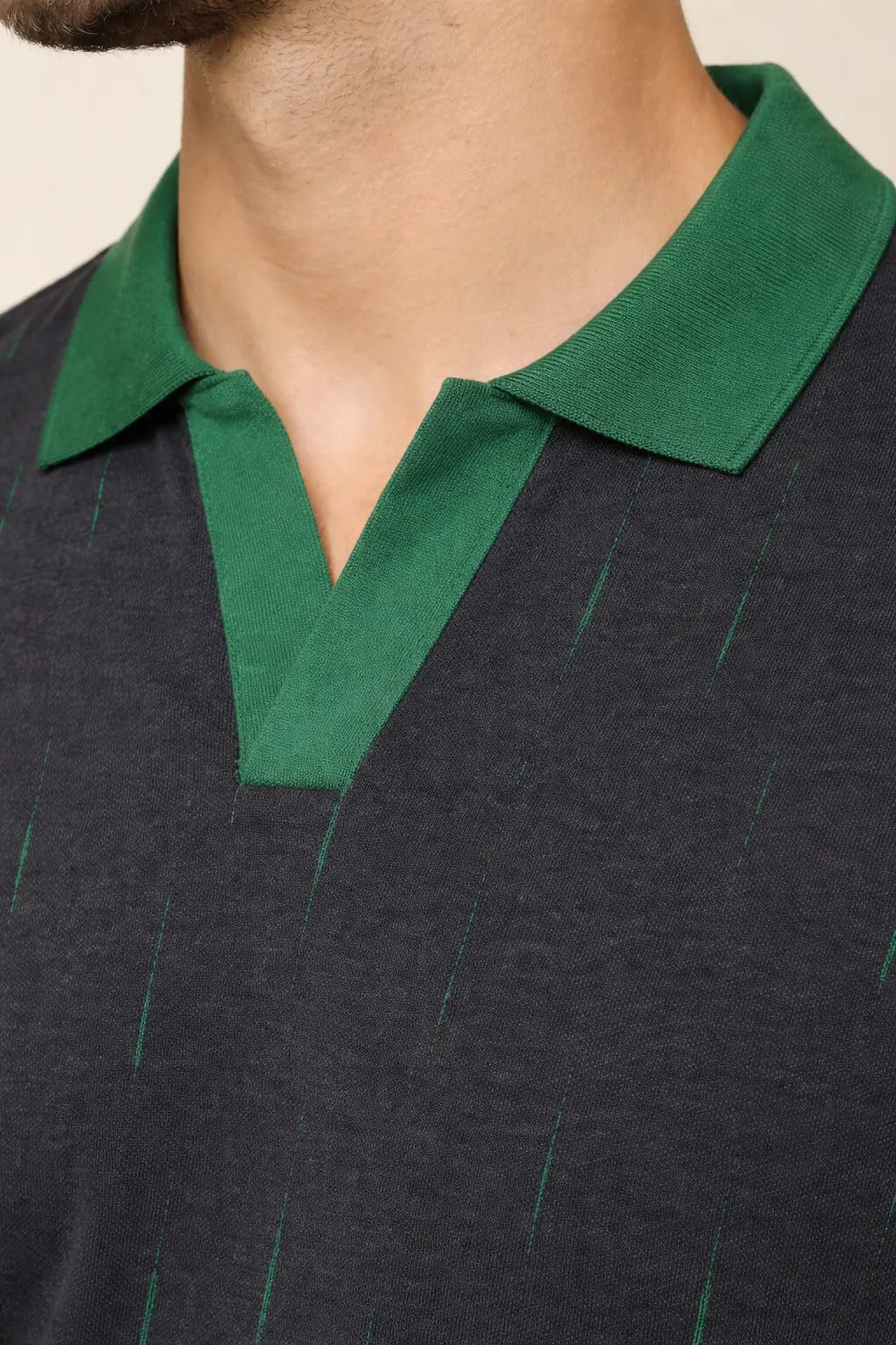 Contrast Detailed Johnny Collar Polo  - LCY London