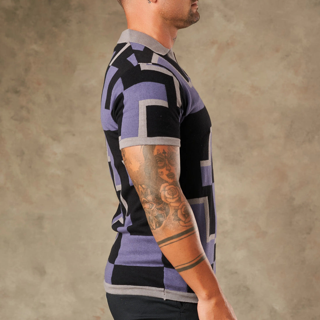 Moderna Graphic Statement Knit  - Legacy London