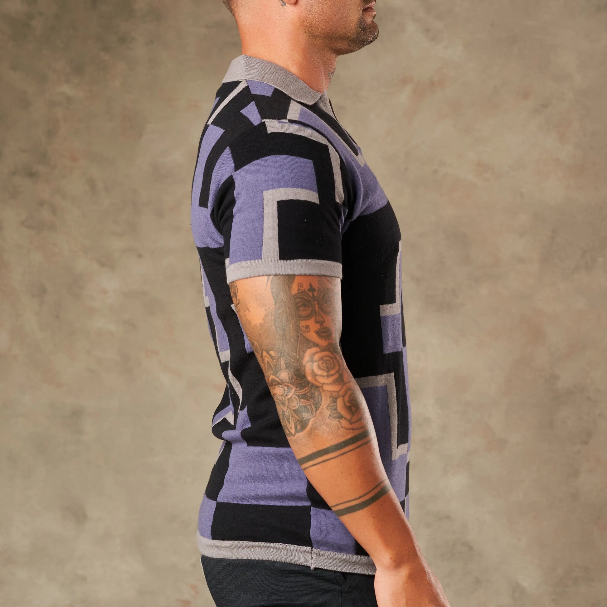 Moderna Graphic Statement Knit  - Legacy London