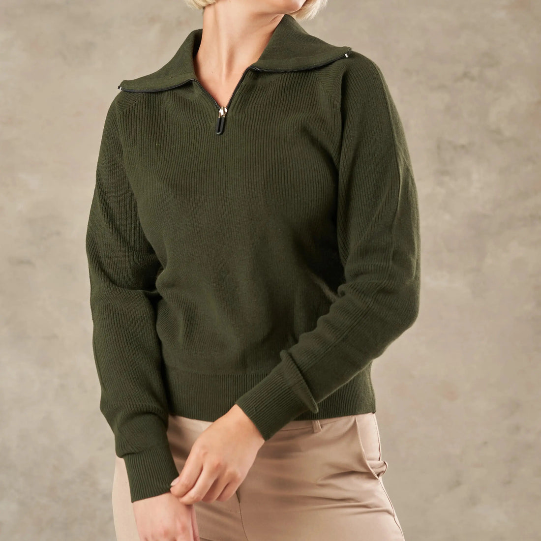Roma Detailed Collar Knit Jumper - Legacy London