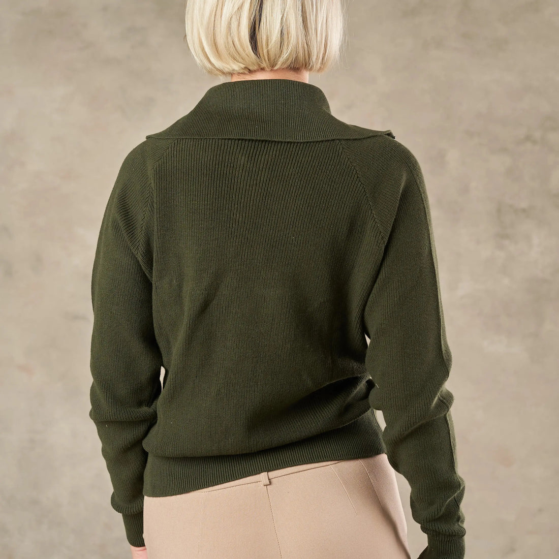 Roma Detailed Collar Knit Jumper - Legacy London