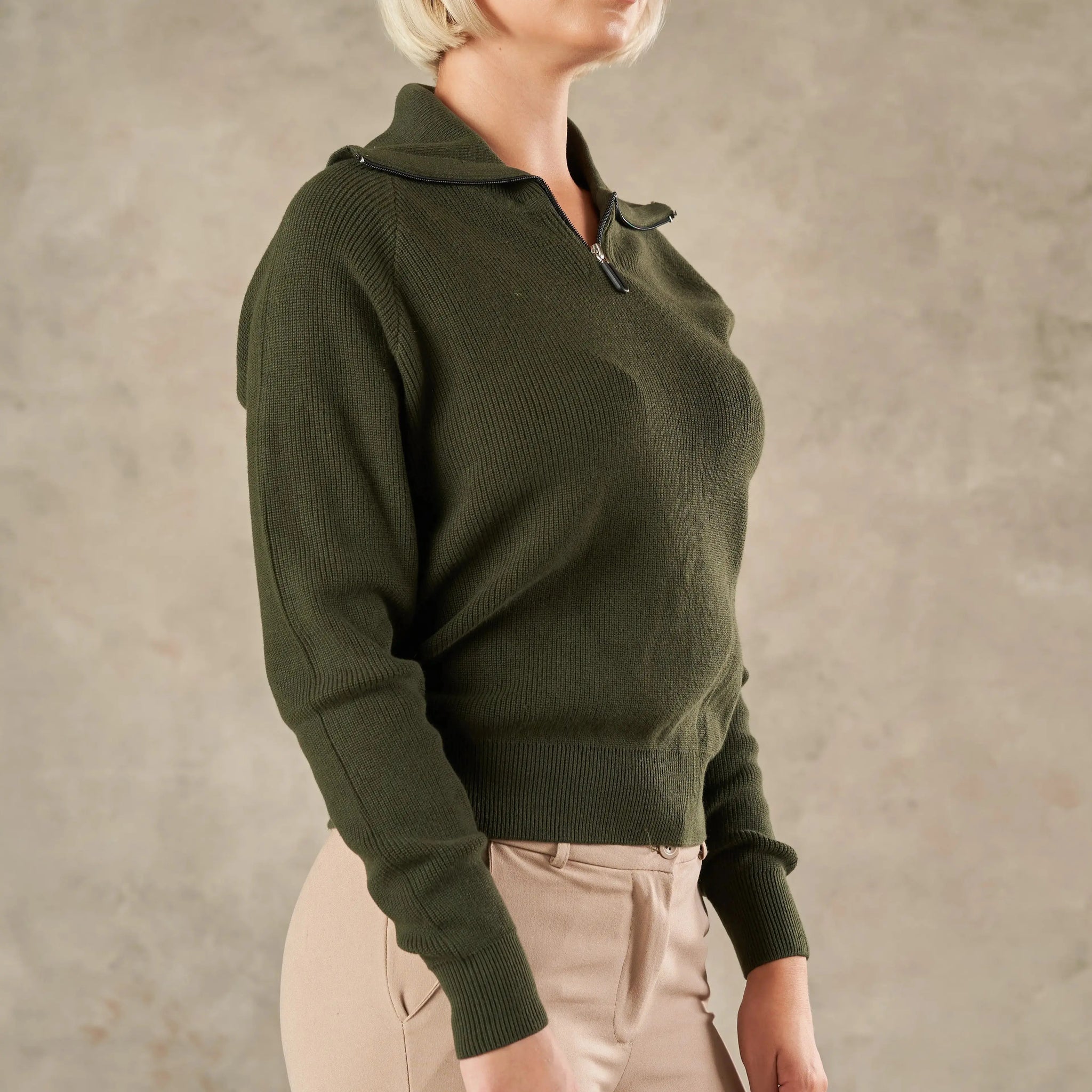 Roma Detailed Collar Knit Jumper - Legacy London